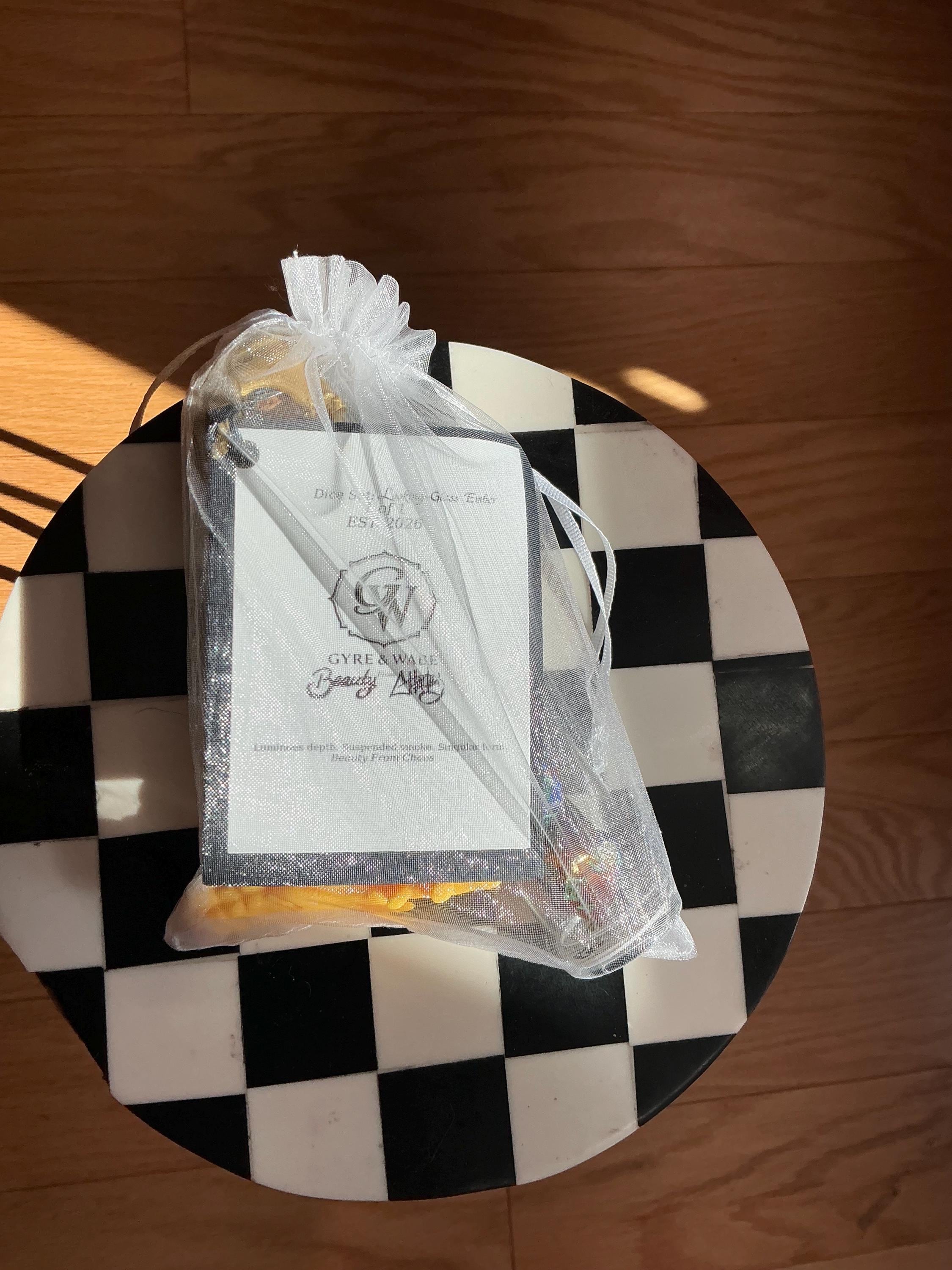 Looking-Glass Ember view 11