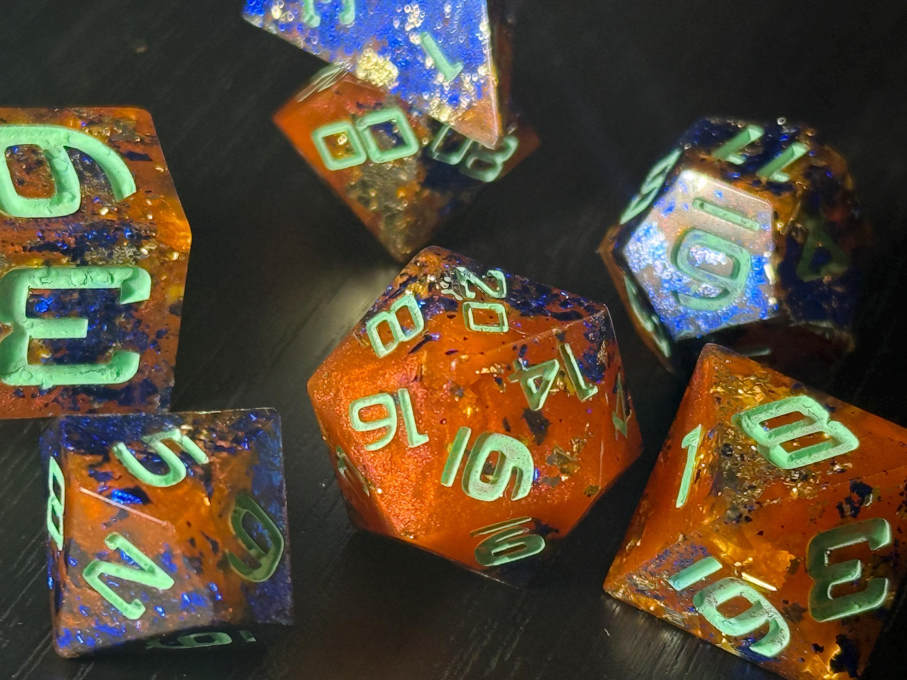 Looking-Glass Ember view 8